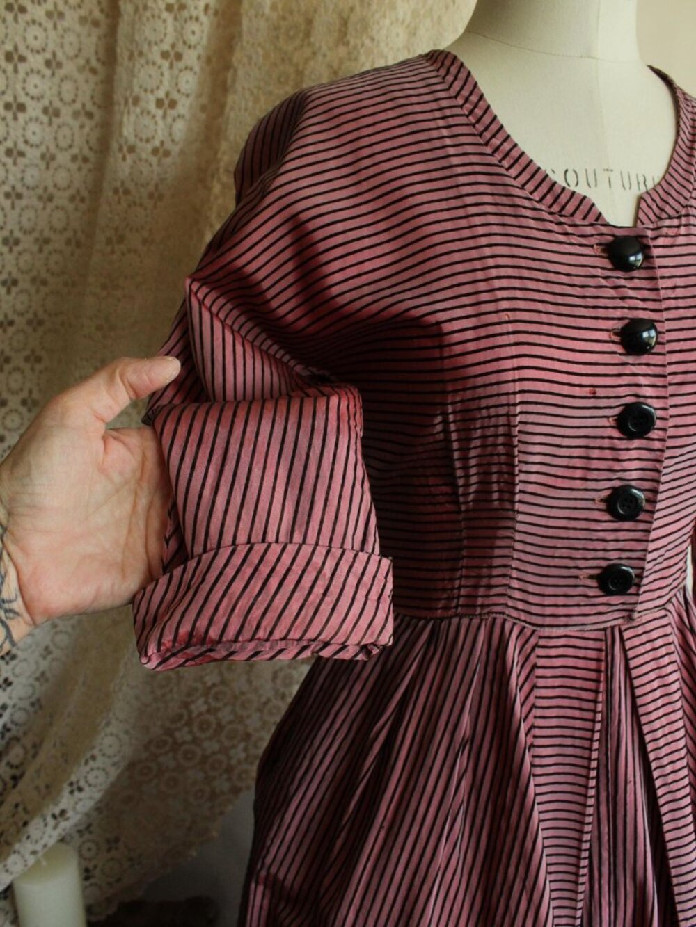 Vintage 1940s Dress, Dolly Myers Inc Pink and Black Striped Silk New Look, Full - Picture 15 of 16